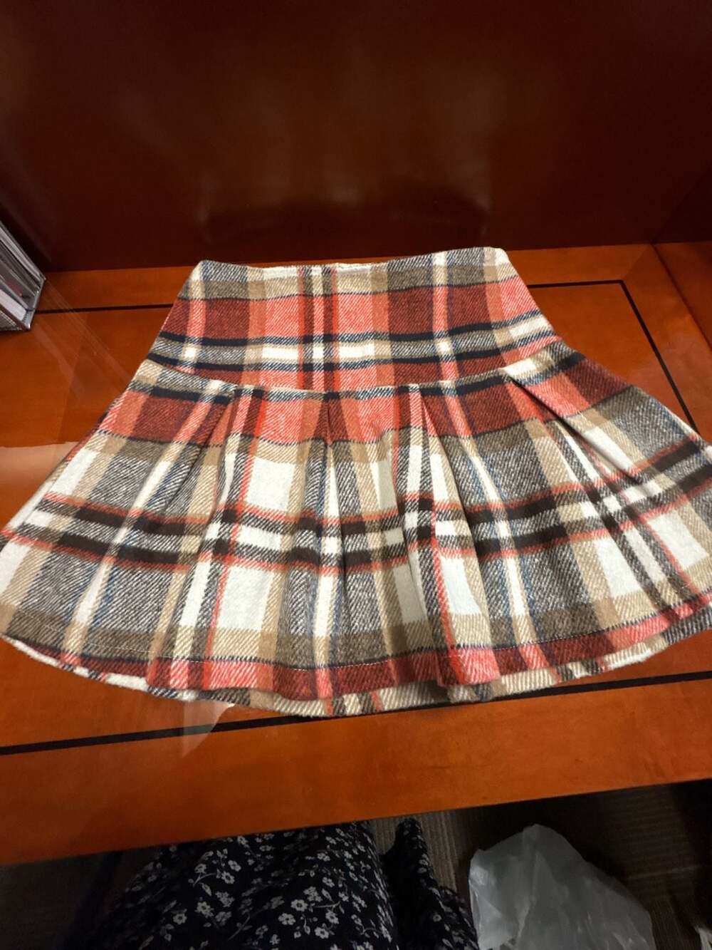 Mi Ami Red and Beige Plaid Pleated Wool Blend Mini Skirt Size M